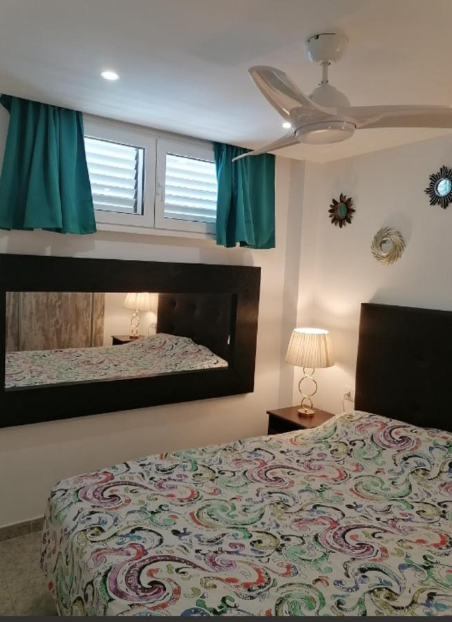 Mama Yumbo Apartment Плая дел Инглес Екстериор снимка
