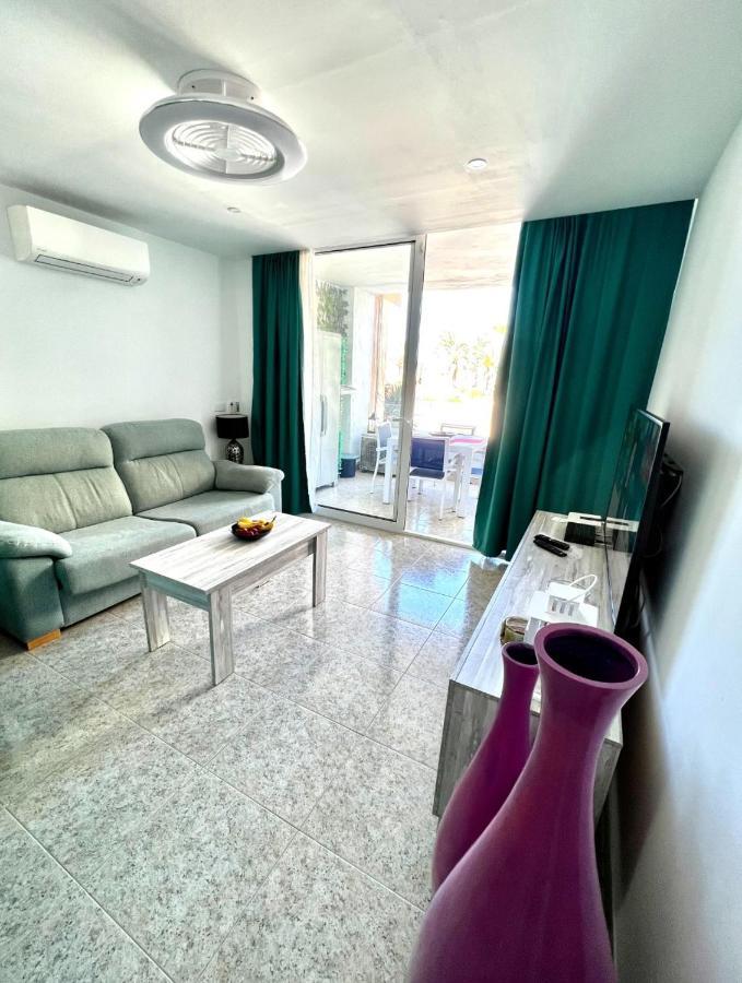 Mama Yumbo Apartment Плая дел Инглес Екстериор снимка
